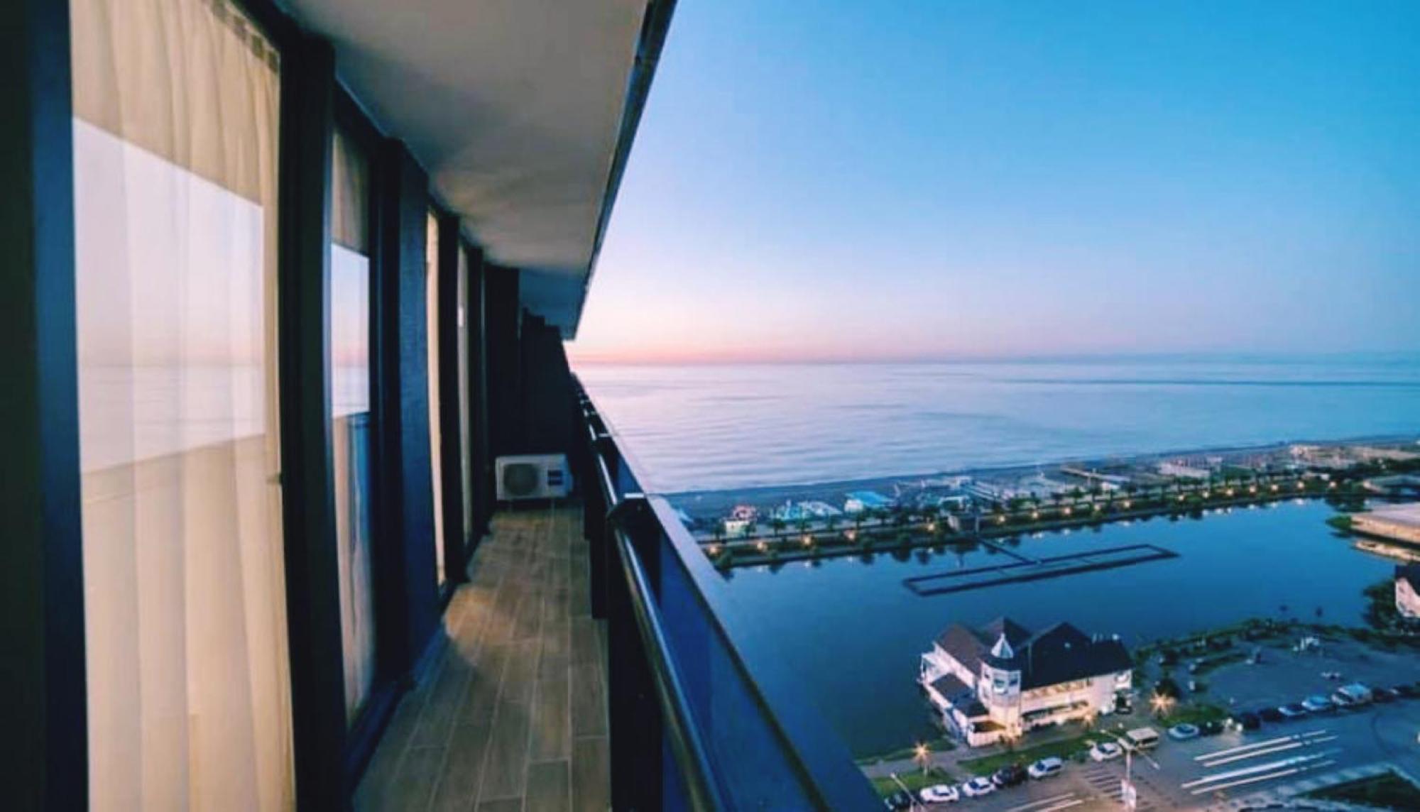 Orbi City-Sea View Aparthotel Μπατούμι Εξωτερικό φωτογραφία
