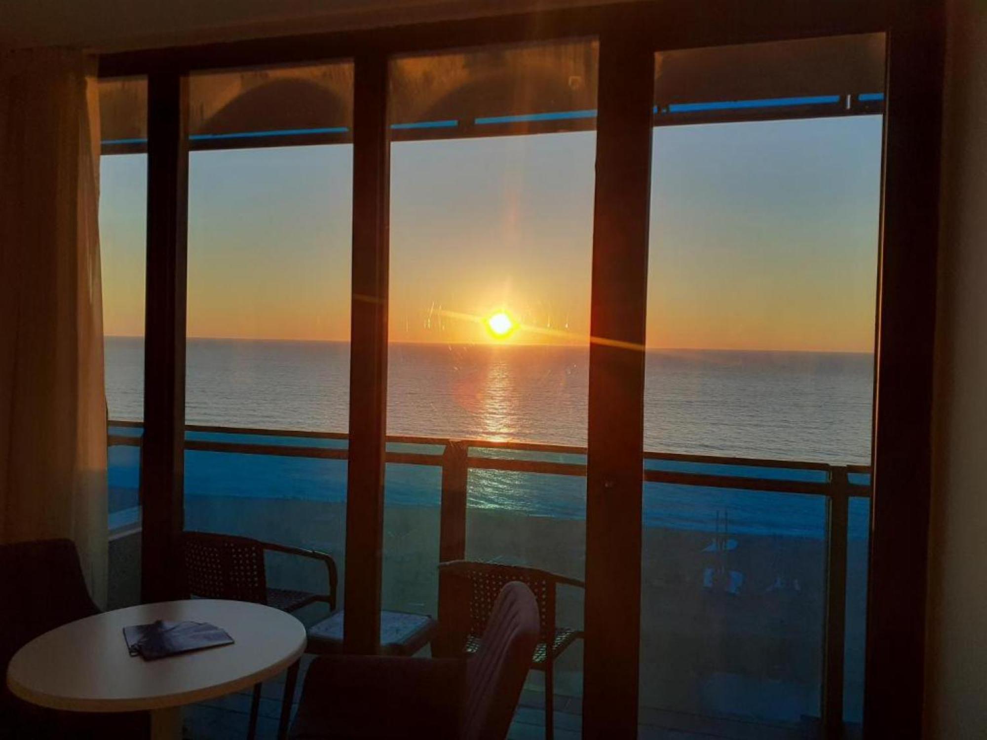 Orbi City-Sea View Aparthotel Μπατούμι Εξωτερικό φωτογραφία